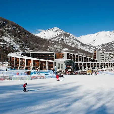 Campo Smith Aparthotel 3*