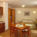 Aparthotel Campo Smith 3*
